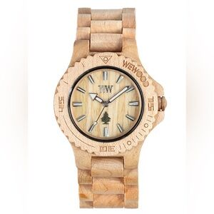 WeWood Natural maple Wood Watch born in Florence Italy will require new battery